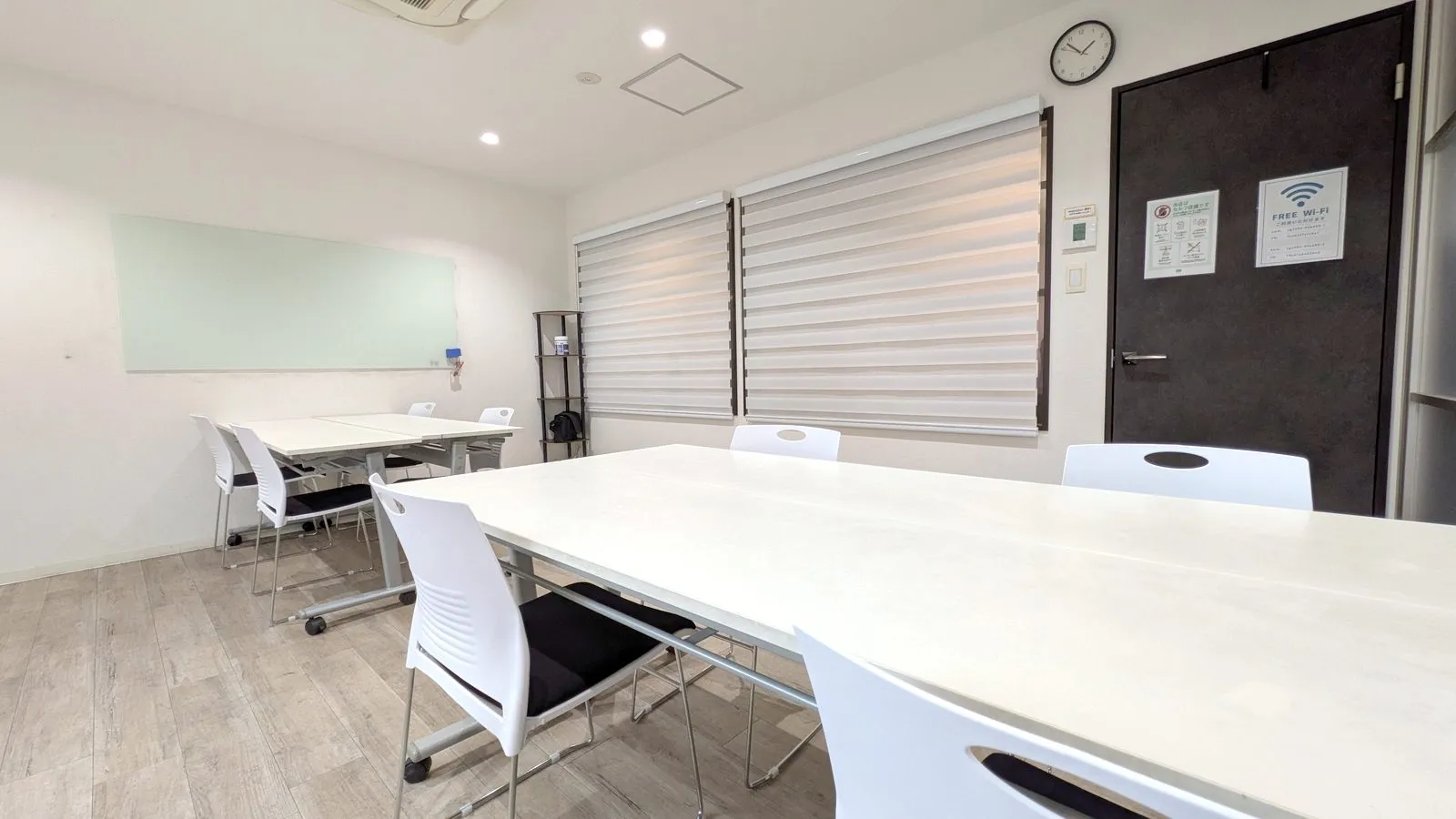 ROOM2の室内